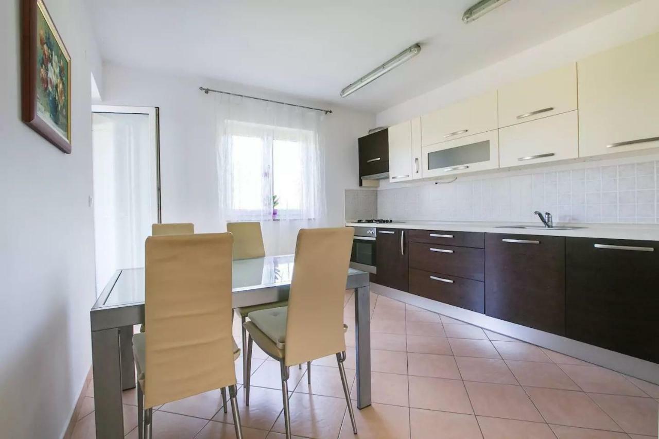 פורץ Apartment Vitalia 2+2 מראה חיצוני תמונה