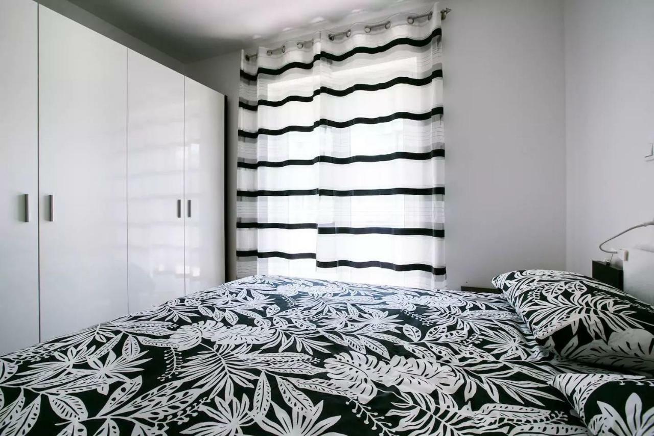 פורץ Apartment Vitalia 2+2 מראה חיצוני תמונה